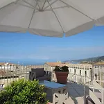 2 Terrazze 3*